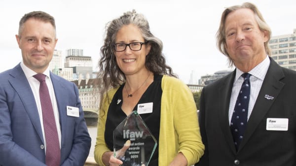 Ali Hood wins IFAW’s Marine Conservation Award